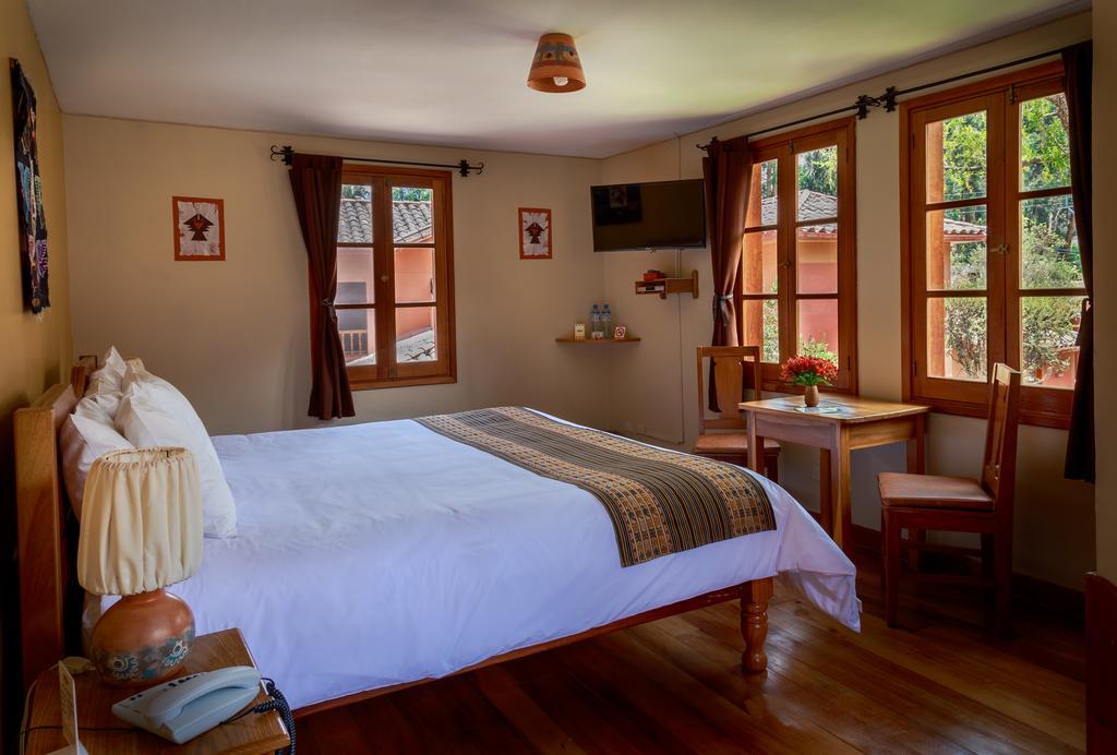 Hotel Pakaritampu Оллантайтамбо Экстерьер фото